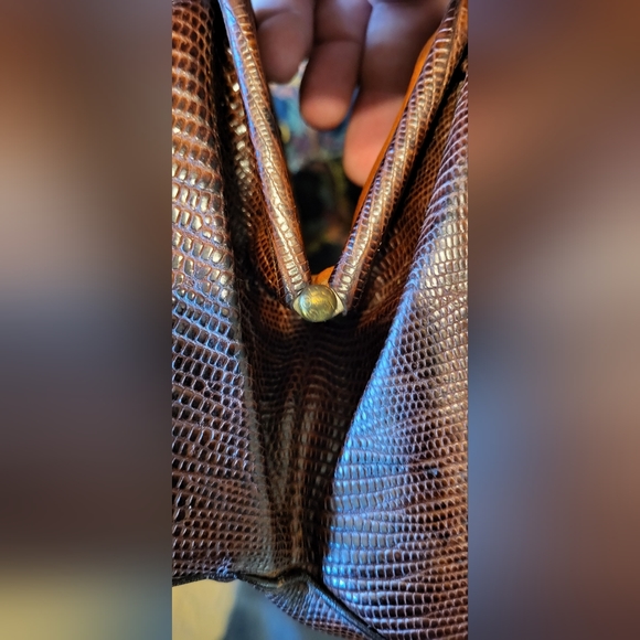 Beautiful 50s Leather Purse - Picture 14 of 16